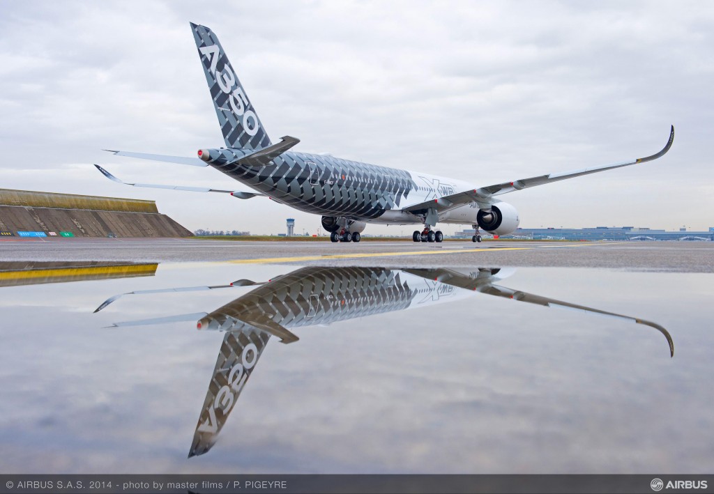 Airbus A350XWB MSN2 in special "Carbon" Livery