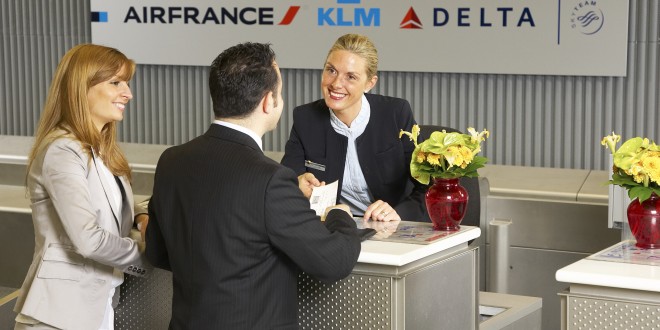 Air_France_KLM_Delta_Check-in_desk_JV_AF-KL-DL-125722_01