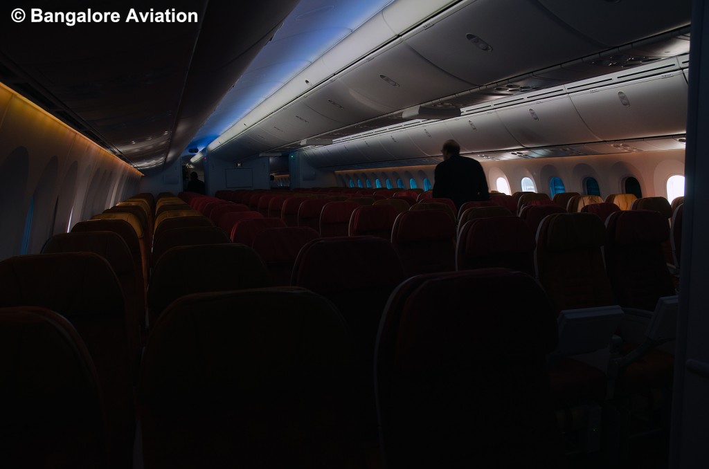 Air_India_787_Dreamliner_Economy_Class_Sky_Interior