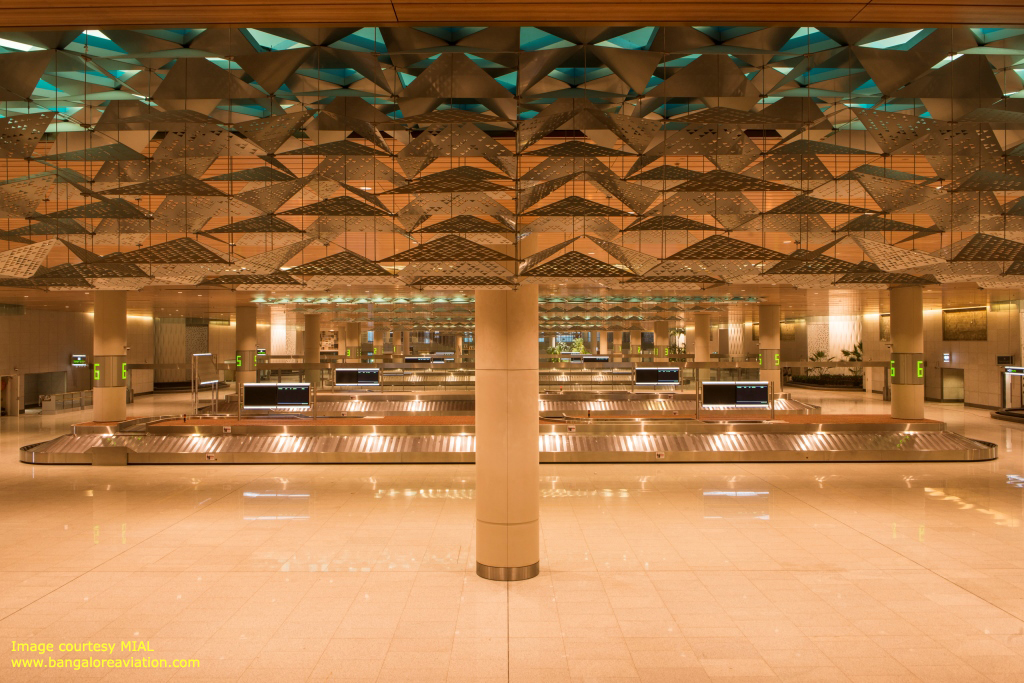 Baggage claim at Mumbai CSIA Terminal 2
