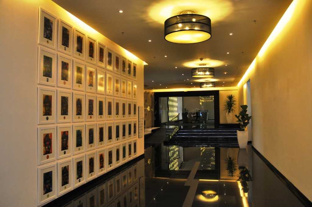 Malaysia Airlines Golden lounge Kuala Lumpur - platinum lounge entrance