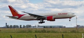 Air India Boeing 777-200LR VT-ALH at Paris CDG airport. Photo copyright Sylvain Muglia. Used under CC license.