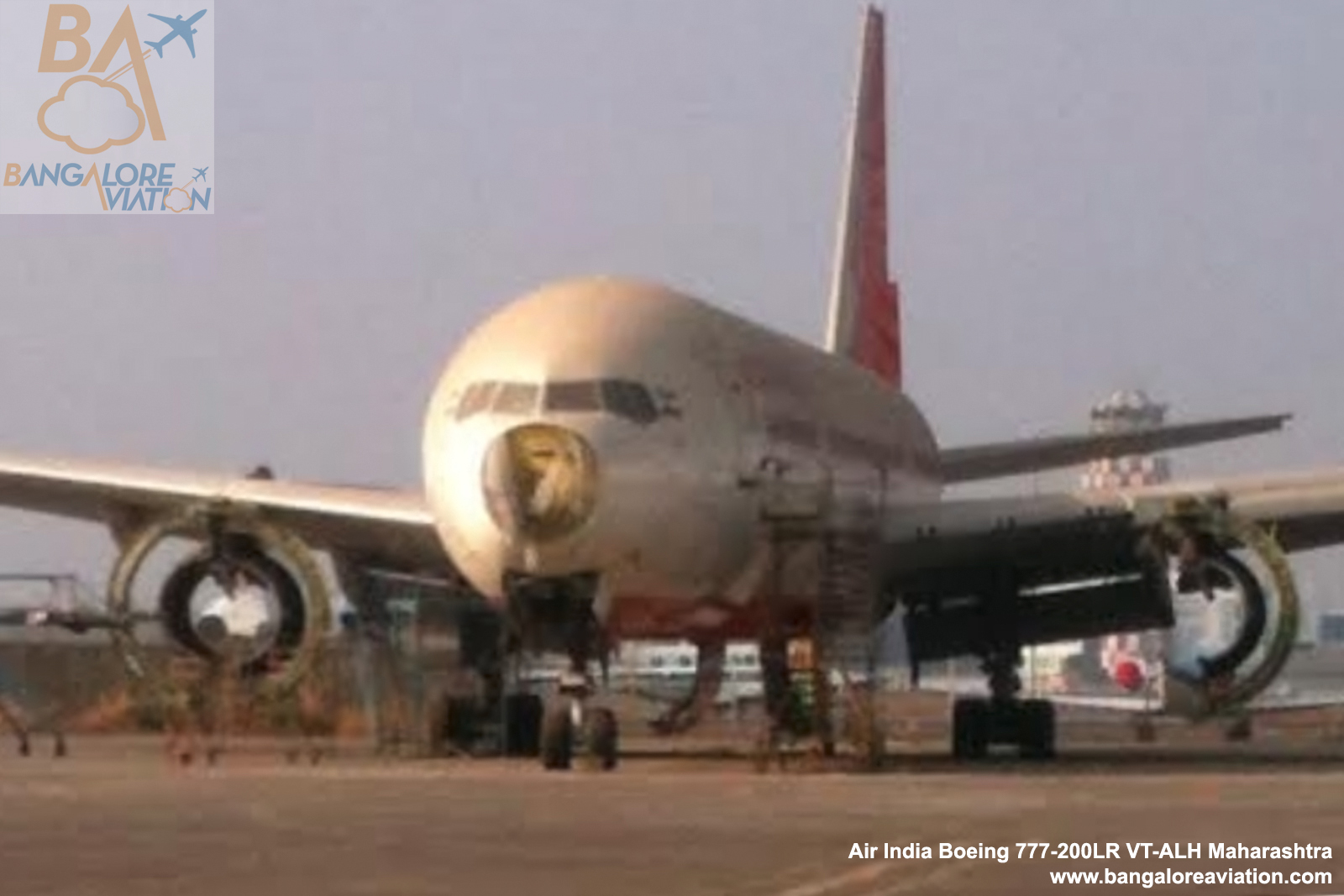 http://www.bangaloreaviation.com/wp-content/uploads/2014/03/VT-ALH_Maharashtra_Cannibalised_Air_India_Boeing_777-200LR_1.jpg