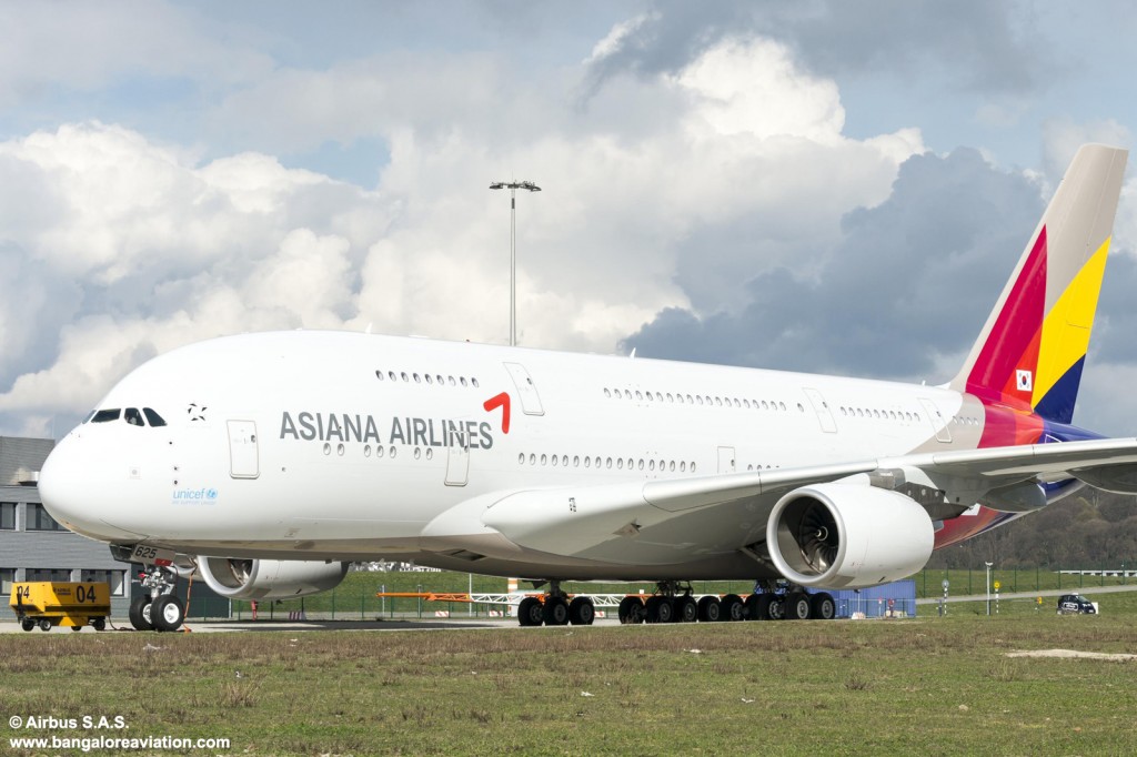 Asiana Airlines first Airbus A380 HL7625. Photo copyright Airbus S.A.S.