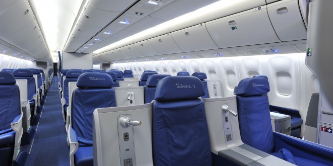 Delta Airlines Boeing 767-300ER BusinessElite cabin