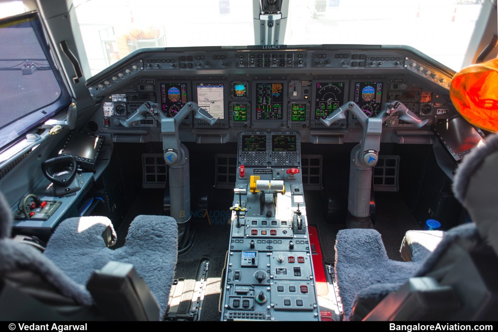 Overview of the Legacy 600 cockpit with the Honeywell Primus Elite avionics suite.