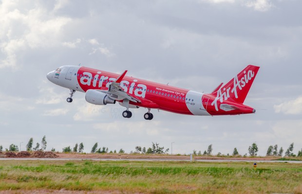 First flight of AirAsia India. Takeoff.