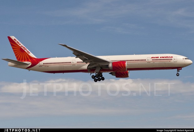 Air India Boeing 777-300ER VT-ALR Meghalaya landing at Chicago O'Hare airport.