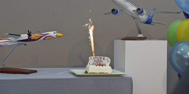 A cake to celebrate the 500th commitment for the CSeries aircraft.