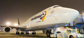 Lufthansa Boeing 747-8i D-ABYI "Fanhansa" Livery
