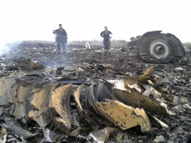 Malaysia Airlines MH17 crash 9M-MRD Engine Debris July 17, 2014 Boeing 777-200ER