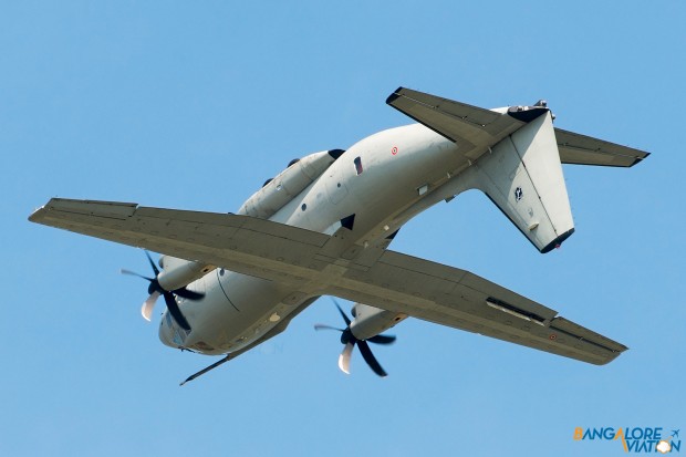 Alenia C-27J Spartan MM62217. Flying inverted in the middle of a barrel roll.