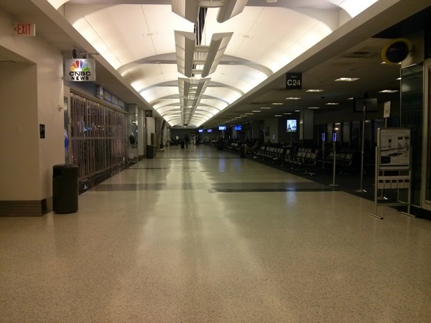 The airport looks pretty deserted at just half past eight which I found quite surprising.