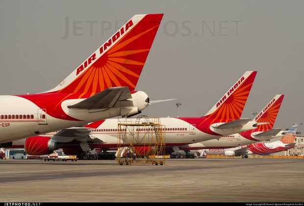A tail parade of each of Air India's Boeing aircraft as in 2011. The 747-400, 777-300ER, 777-200LR and 737-800.