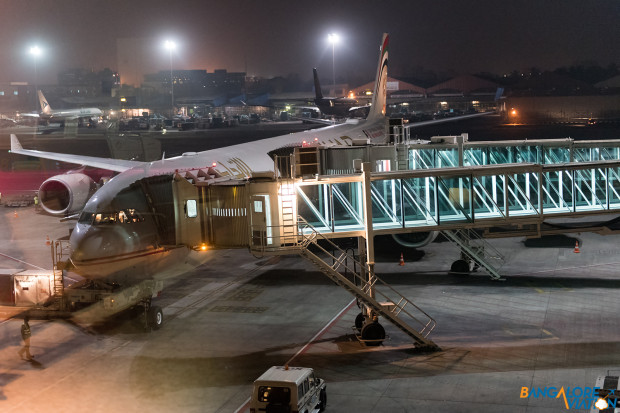 Etihad Airways Airbus A340-600 A6-EHL.