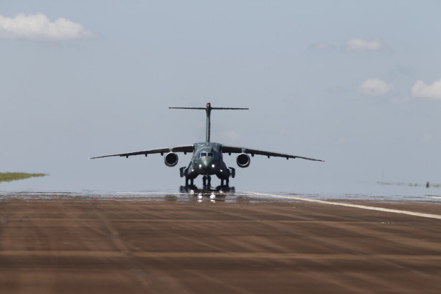 Embraer KC-390 - Maiden Flight Takeoff. Embraer Image.