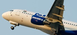 GoAir Airbus A320 VT-GOJ takes off from New Delhi. Photo by Devesh Agarwal.