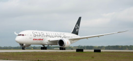 Air India 787-8 Dreamliner in Star Alliance livery.