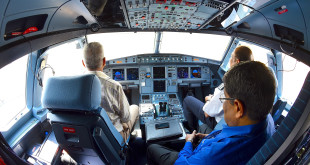 Indigo Airbus A320neo VT-ITC. Cockpit. Copyrighted image. Re-use prohibited.