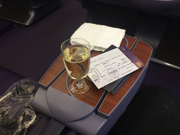 Welcome Drink. Thai Airways. Airbus A330-300.