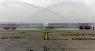 IndiGo first A320neo VT-ITC receives the traditional water cannon welcome from the IGI airport ARFF team