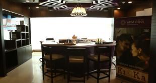 The Star Bar at the Vistara Lounge, New Delhi. Photo courtesy Vistara.