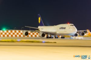 Lufthansa D-ABYJ Boeing 747-8i.