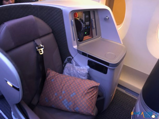 Seat 16A on Singapore Airlines Airbus A350-900 Regional.